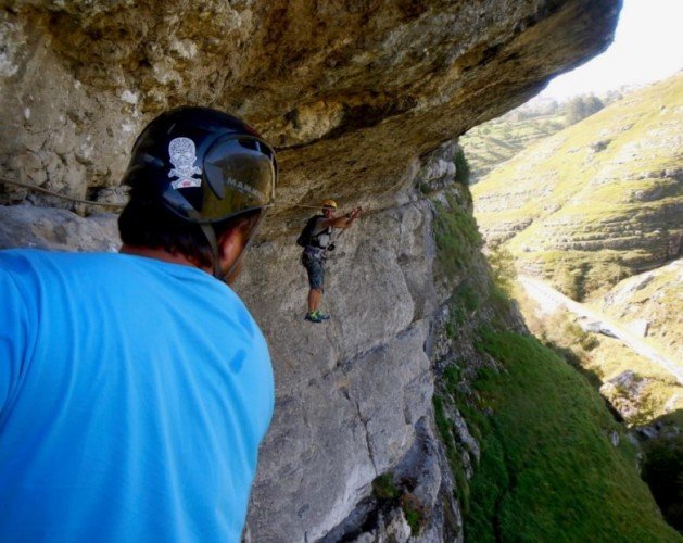 puente nepali ferrata sanroque de río miera