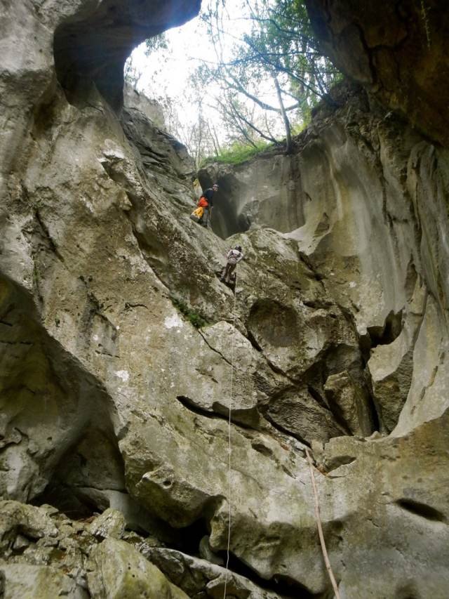 descenso del cañón calera con guías de Valcan
