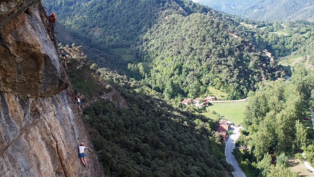 Contacto con Valcan en Cantabria